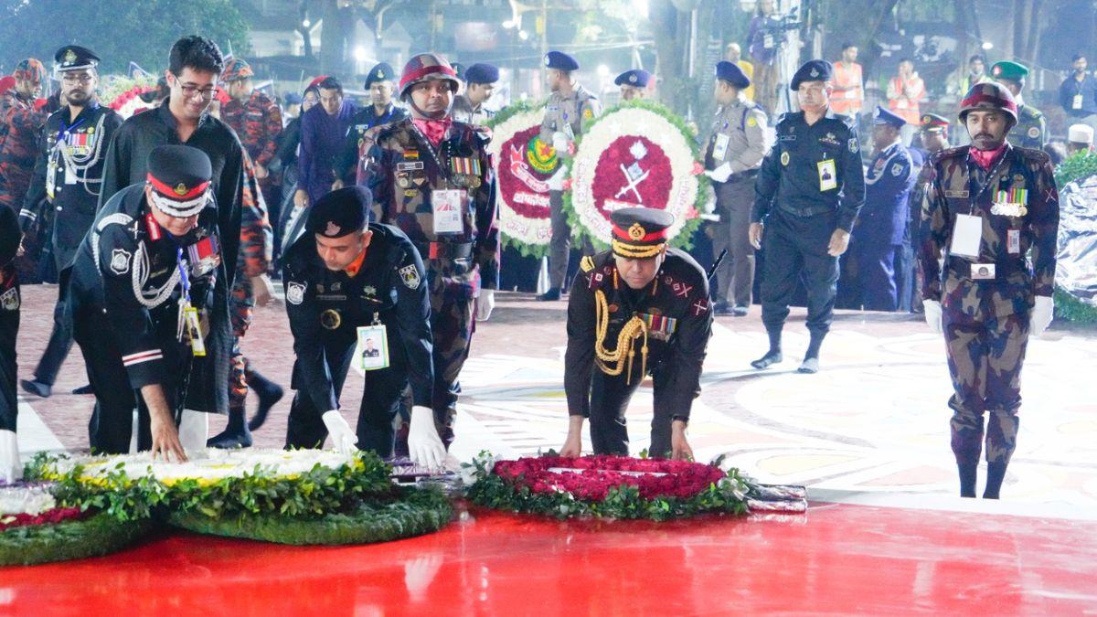 ভাষা শহীদদের প্রতি বিজিবি মহাপরিচালকের শ্রদ্ধা