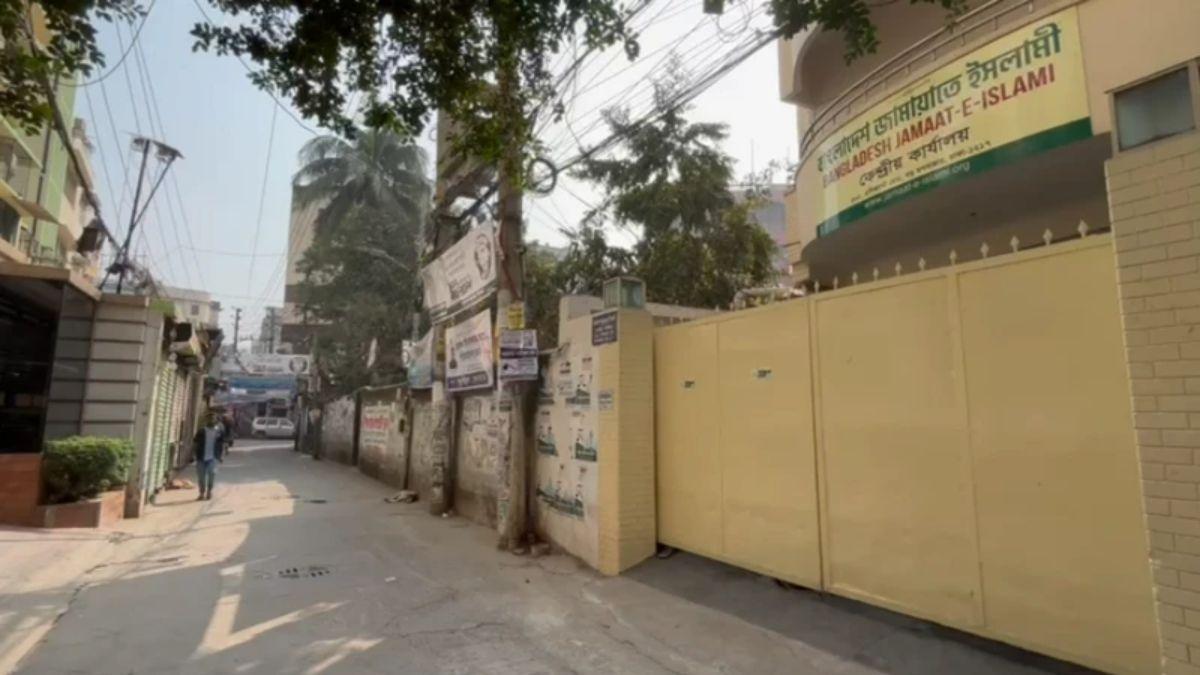 ভোটের পরদিন নেতাকর্মীশূন্য জামায়াত কার্যালয়