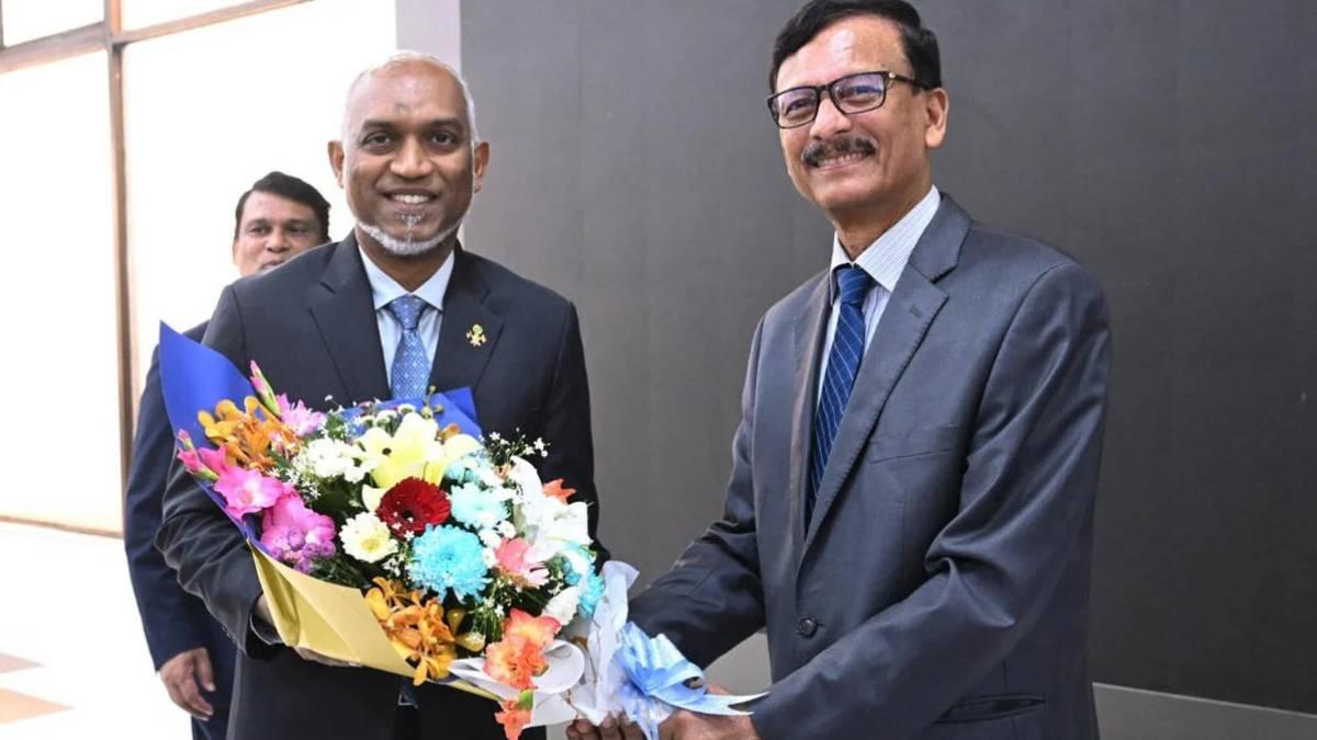 শপথ অনুষ্ঠানে অংশ নিতে ঢাকায় মালদ্বীপের প্রেসিডেন্ট