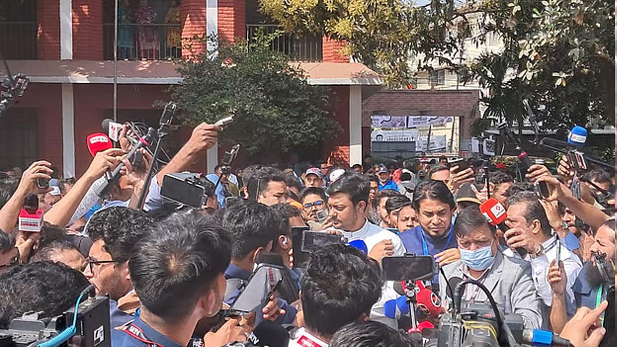 ৯০ মিনিট খেলায় থাকুন, ভয় পাবেন না: নাসীরুদ্দীন পাটওয়ারী