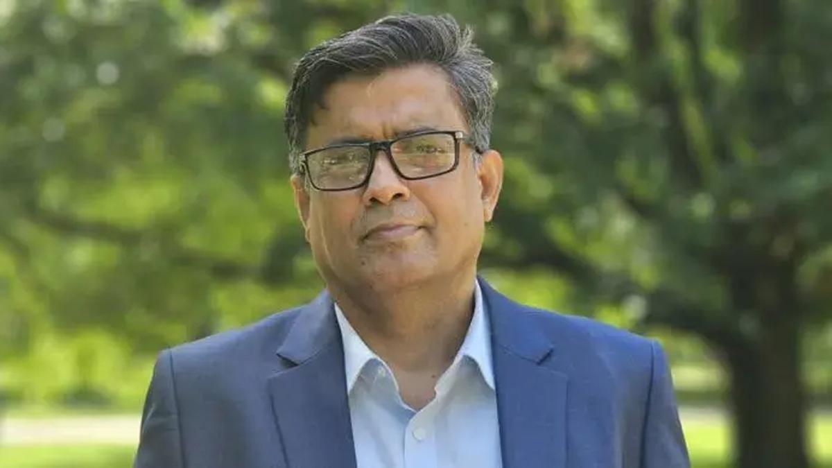 নতুন চাকরিতে যোগ দিলেন শফিকুল আলম