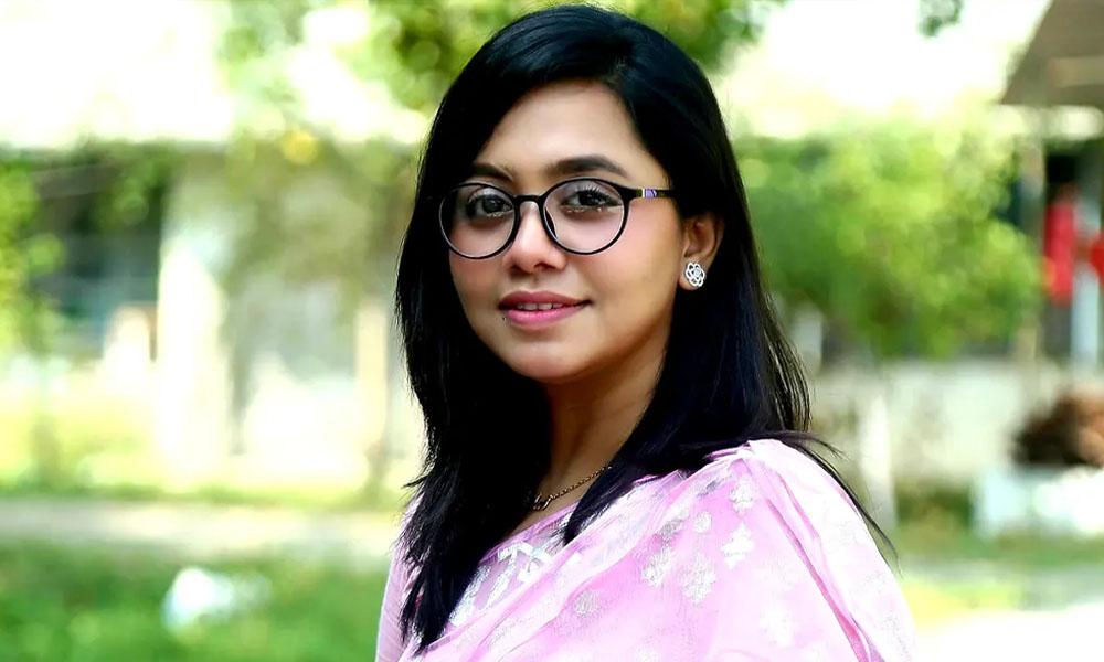 ‘দুই বিয়ে তো দূরের কথা, ১৭ বছরে ১ ঘণ্টাও রাগ করিনি’