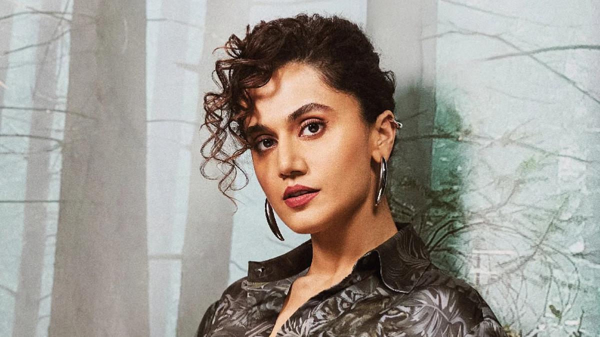 বিয়ে নিয়ে কি জানালেন তাপসী