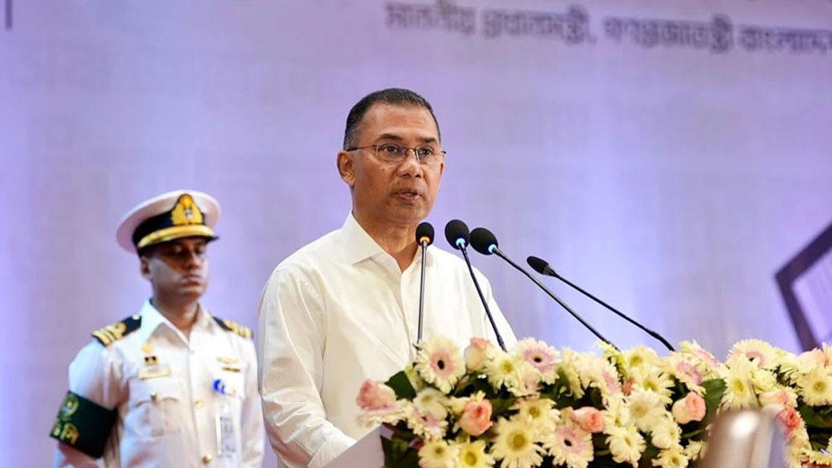 শিল্পকে রাজনীতিকীকরণ সভ্য সমাজের পরিচায়ক নয়