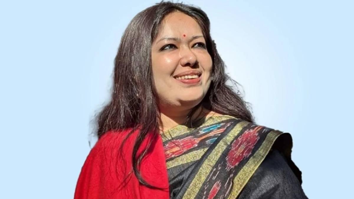 এবার রুমিন ফারহানার ১৫০ সমর্থকের বিরুদ্ধে মামলা