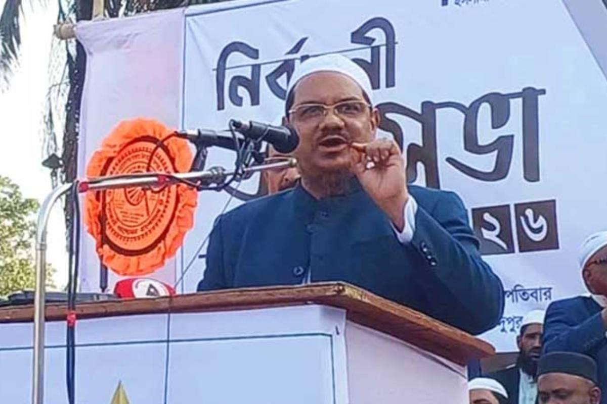 জামায়াতকে যারা ইসলামী দল বলে তারা বোকার স্বর্গে আছে : চরমোনাই পীর