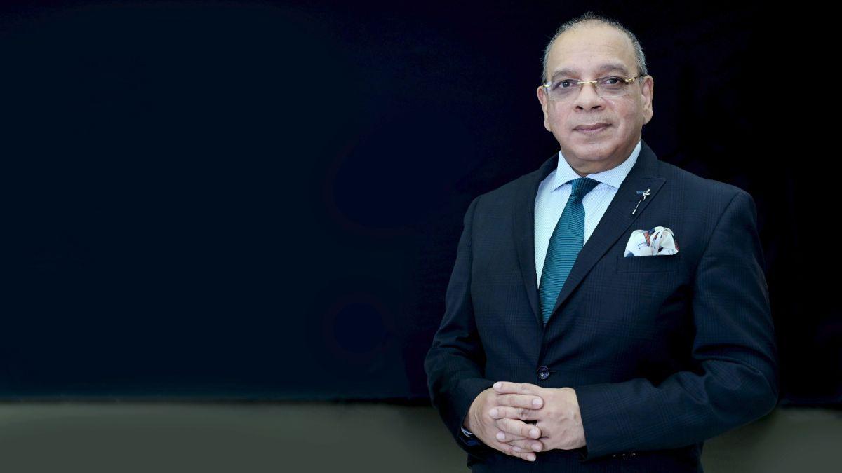 এমপিদের শপথ পড়াতে পারেন সৈয়দ রেফাত আহমেদ