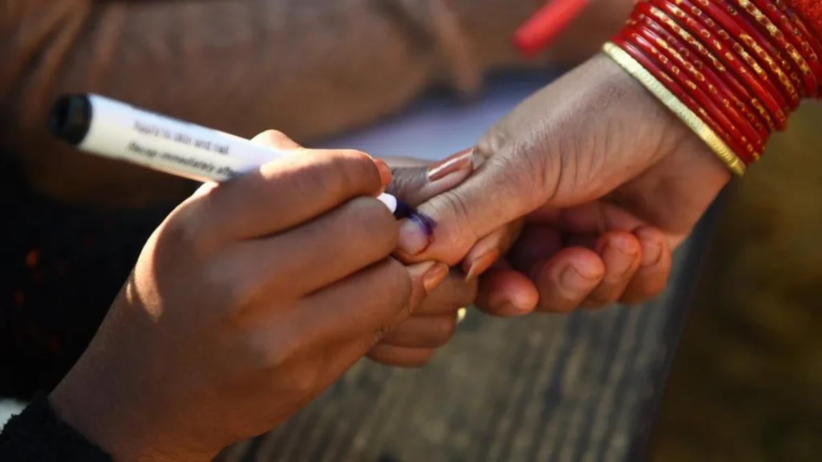 বিক্ষোভ থেকে ব্যালট: নেপালের নির্বাচনে শেষ হাসি কার?
