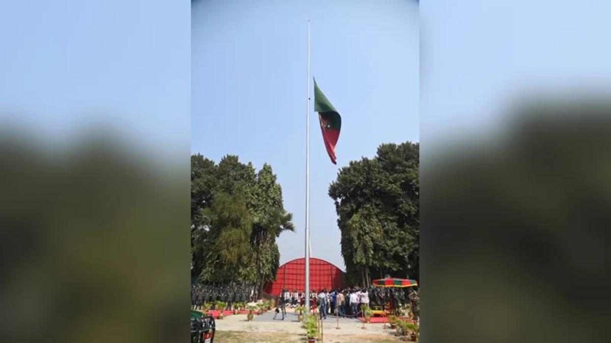 সমালোচনার মুখে আনসার ডিজি