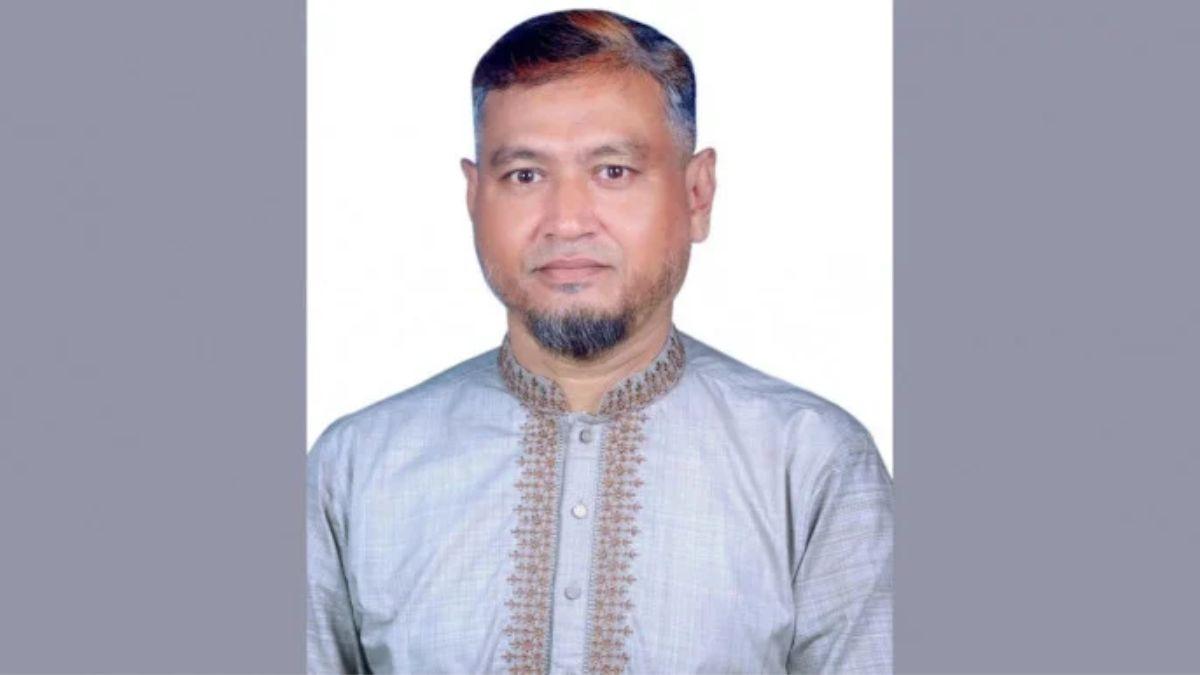 চট্টগ্রাম বন্দরে ধর্মঘট প্রত্যাহারের পরদিন আন্দোলনের সমন্বয়ক আটক