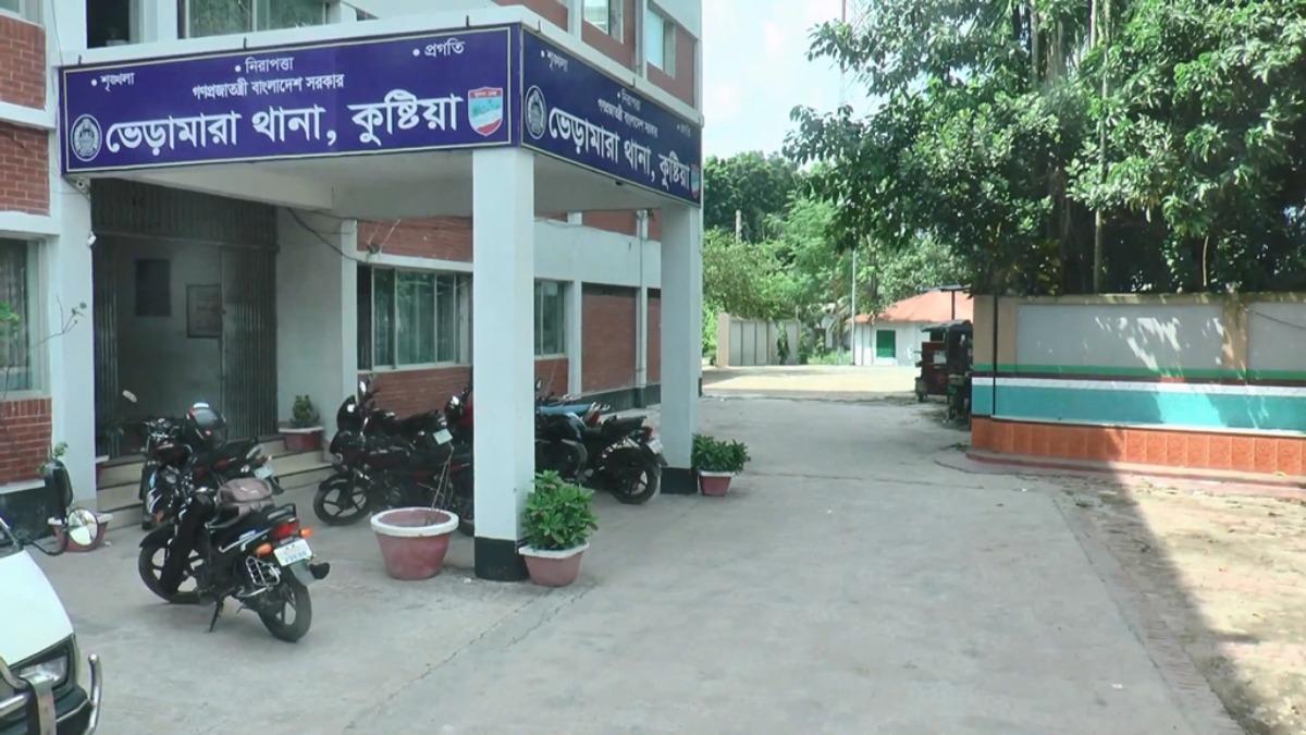 মাদ্রাসাছাত্রীকে নির্যাতনের অভিযোগ, সুপারসহ গ্রেপ্তার ৩