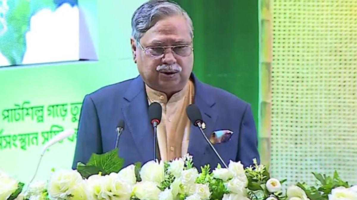 হাজারও প্রাণের বিনিময়ে গণতন্ত্রের ধারায় ফিরেছে দেশ : রাষ্ট্রপতি