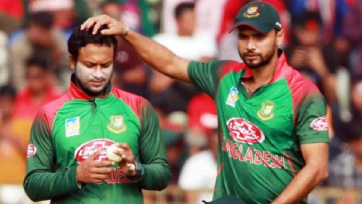 সাকিবকে সেরাদের সেরা বললেন মাশরাফি