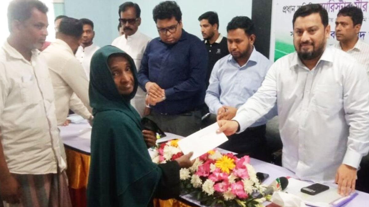প্রধানমন্ত্রী কথার চেয়ে কর্মে বিশ্বাসী: ভূমি প্রতিমন্ত্রী
