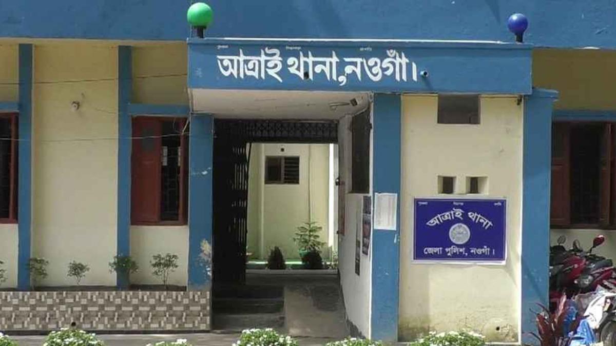 হোলি উৎসবে মদপানের পর যুবকের মৃত্যু, হাসপাতালে ৩