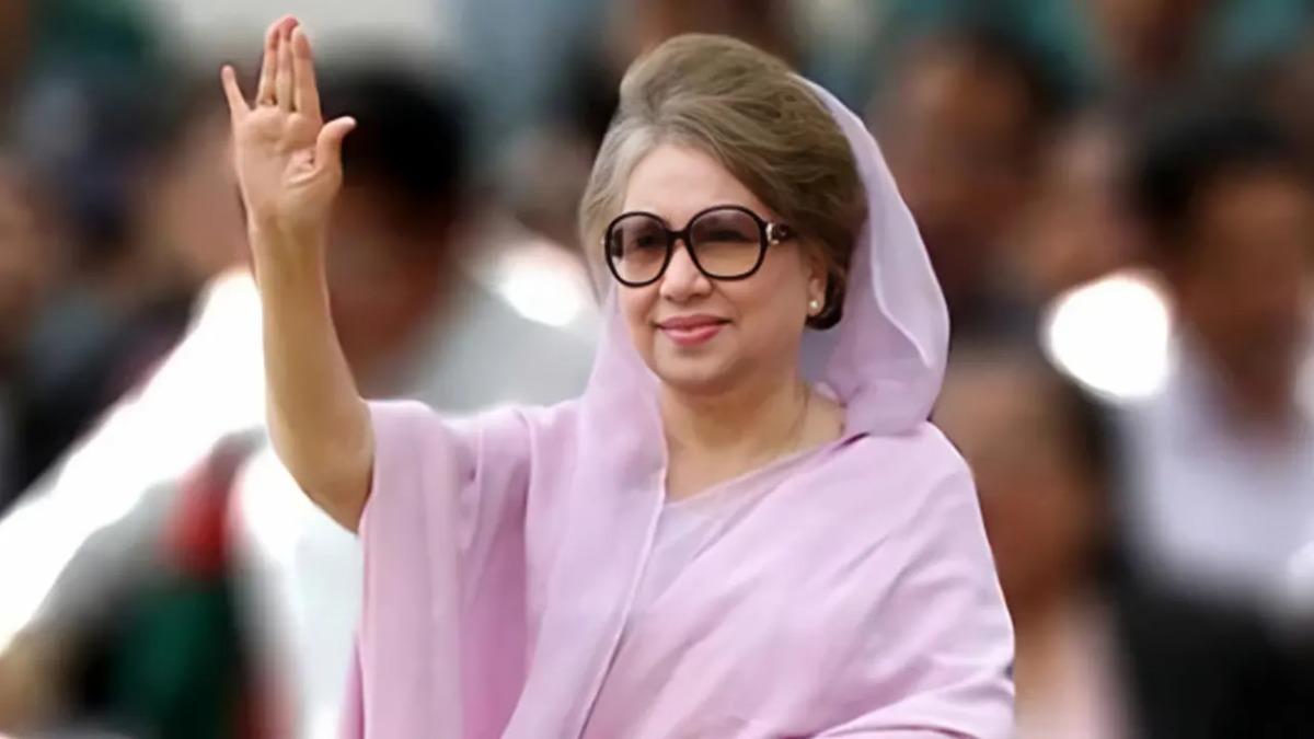 গণতন্ত্রের অগ্রযাত্রায় শ্রেষ্ঠ অদম্য নারী সম্মাননায় ভূষিত হচ্ছেন বেগম খালেদা জিয়া