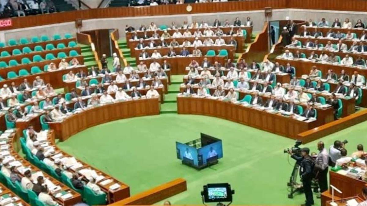 সংসদে কাগজ দেখে বক্তব্য পড়া যাবে না