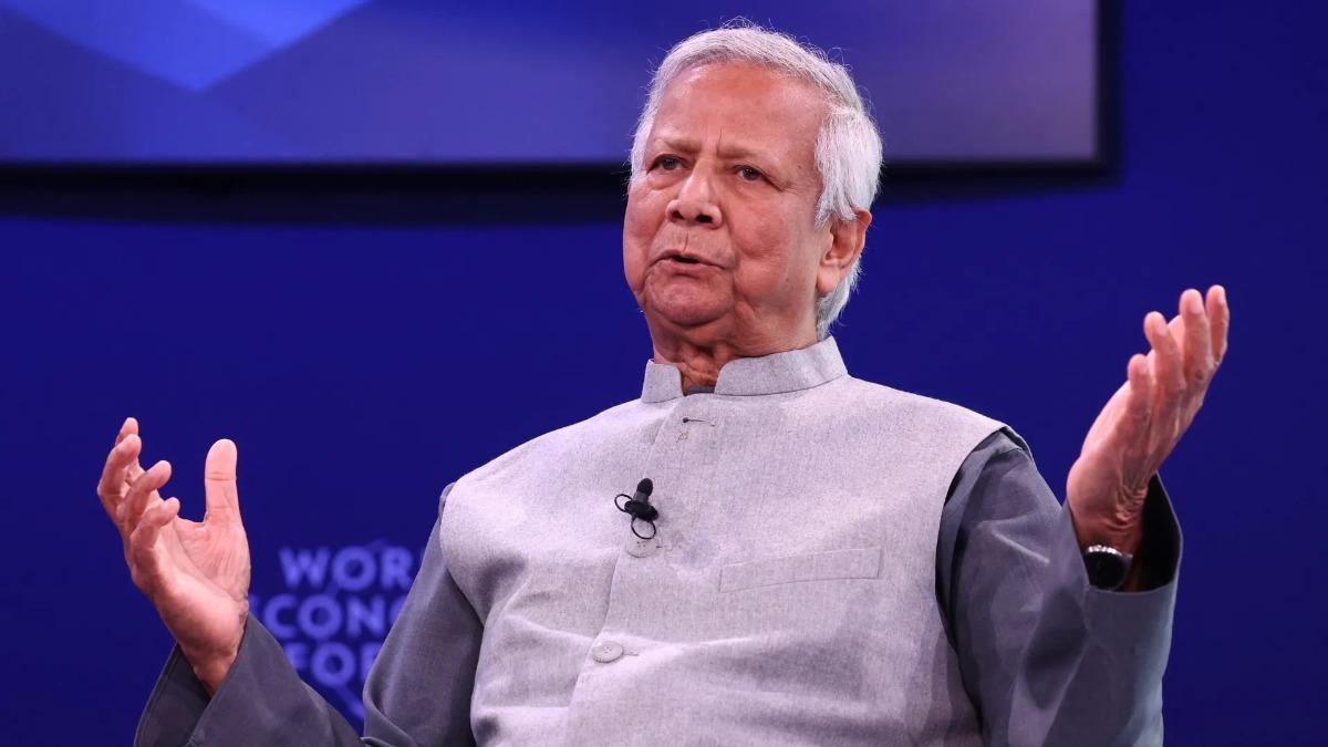 নিজেকে ‘ভিভিআইপি’ ঘোষণা করা ইউনূসের গেজেট কোথায়?