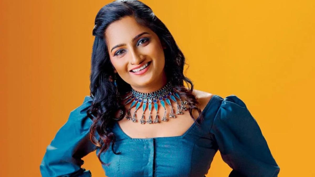 ‘শারারাত’ গানের পেছনের গোপন কথা ফাঁস করলেন মধুবন্তি