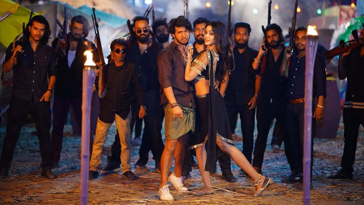 ঈদে আসছে জমজমাট ড্যান্স মিউজিক ভিডিও ‘আয় সজনী’