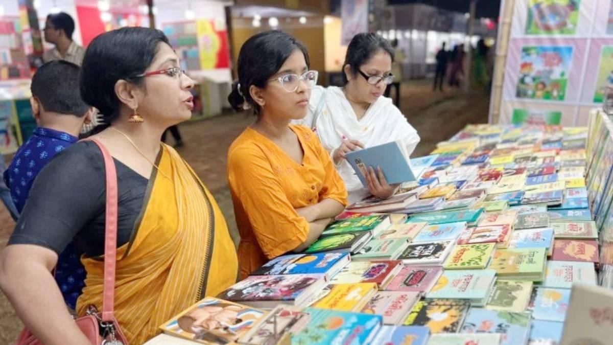 বইমেলার ১০ম দিনে নতুন বই এসেছে ১৮৫টি