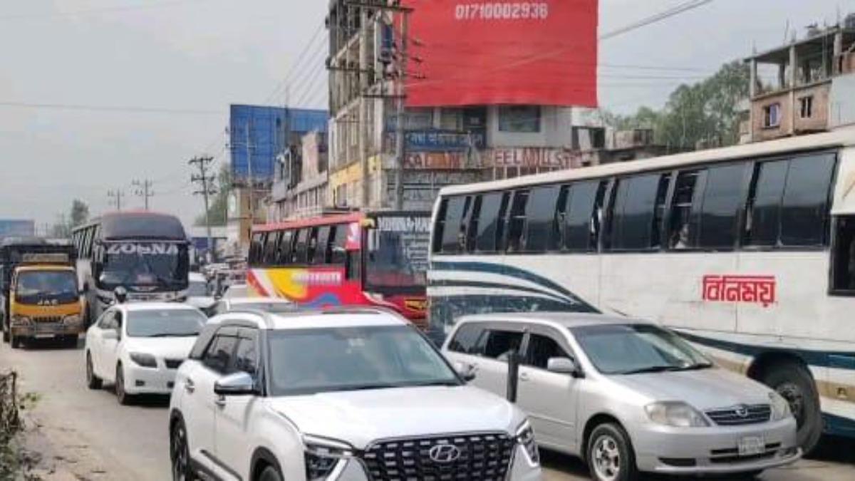 ৪ দিনে যমুনা সেতুতে টোল ১৩ কোটি টাকা ছাড়াল