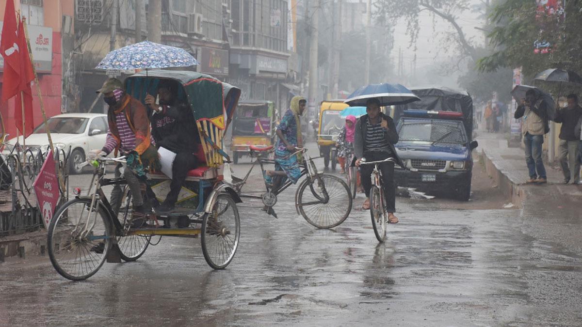 দুপুরের মধ্যে ঢাকায় বজ্রসহ বৃষ্টির সম্ভাবনা