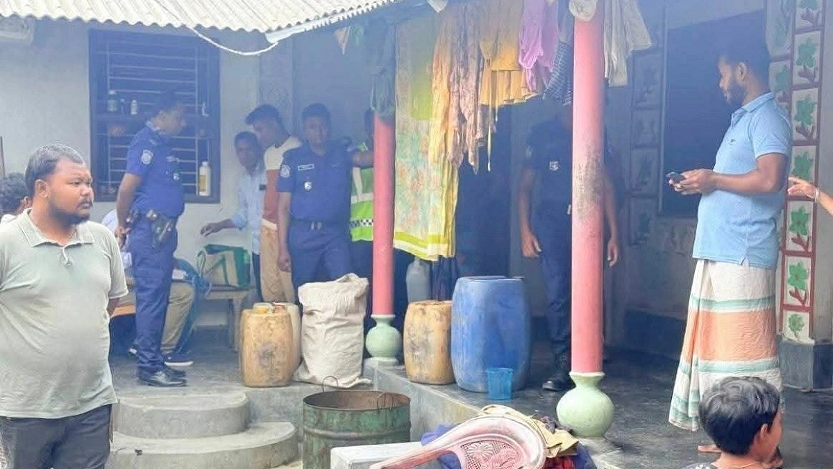 ‘অবৈধভাবে’ ৪১০ লিটার জ্বালানি মজুদ, কারাদণ্ড-জরিমানা