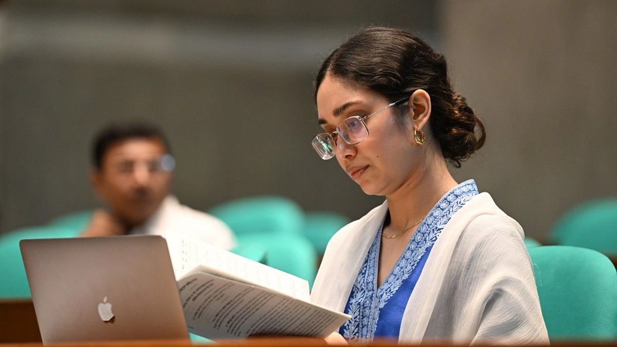 সংসদ অধিবেশন দেখলেন জাইমা রহমান
