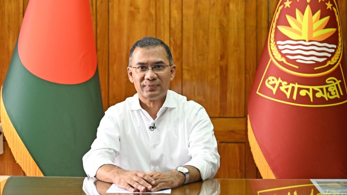 তারেক রহমান যেন এগোচ্ছেন বিদ্যুৎবেগে
