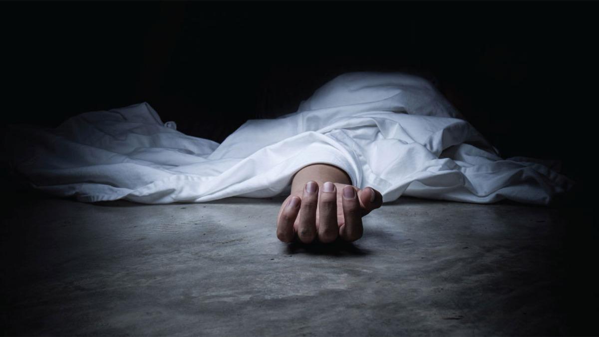 পুকুরে পড়ে প্রাণ গেল ‘মদ্যপ’ কিশোরের