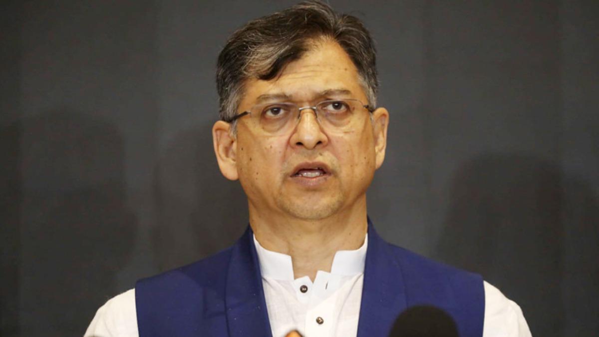 রাষ্ট্রপতিই সংসদের প্রথম অধিবেশনে ভাষণ দেবেন : স্বরাষ্ট্রমন্ত্রী