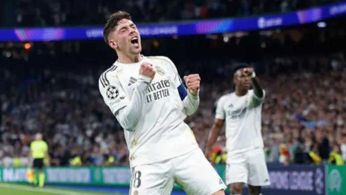 ভালভের্দের হ্যাটট্রিকে উড়ে গেল সিটি