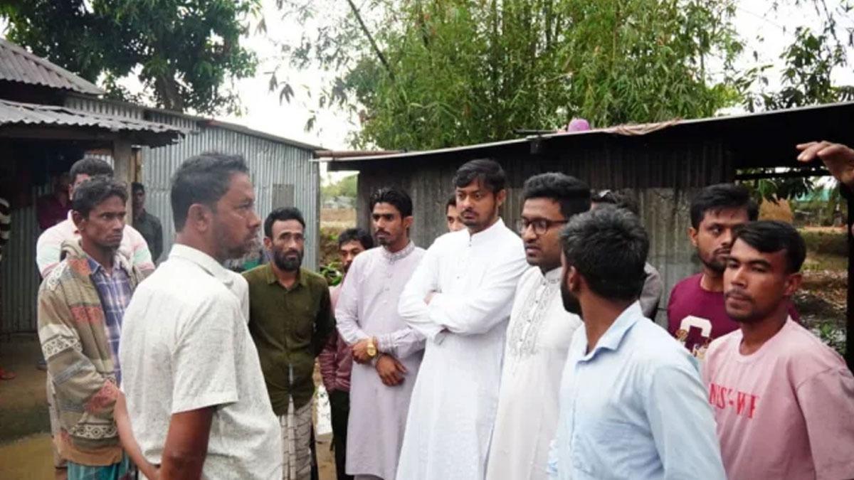 ছাত্রশক্তি নেতার বাড়িতে আগুন, পরিদর্শনে পাটওয়ারী
