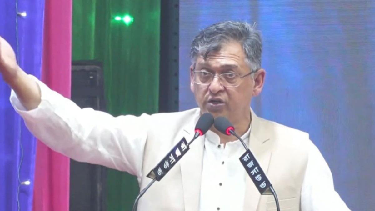 একাত্তর আগে, বাকিসব পরে : সালাহউদ্দিন আহমদ