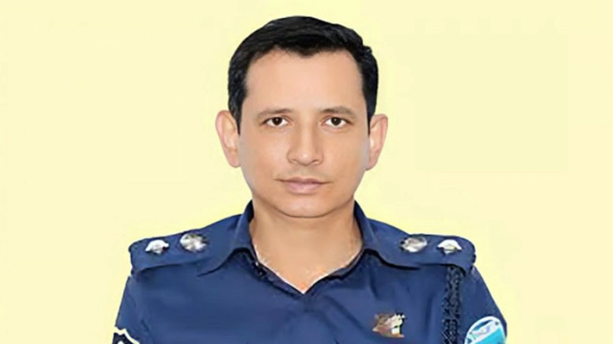 গুরুতর আহত চট্টগ্রামের এসপি, হেলিকপ্টারে নেওয়া হলো ঢাকায়
