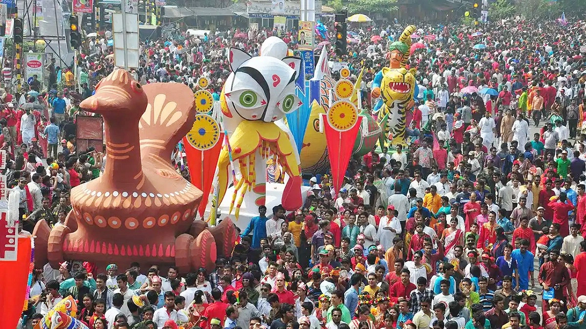 চারুকলার বর্ষবরণে শোভাযাত্রায় ফিরছে না ‘মঙ্গল’