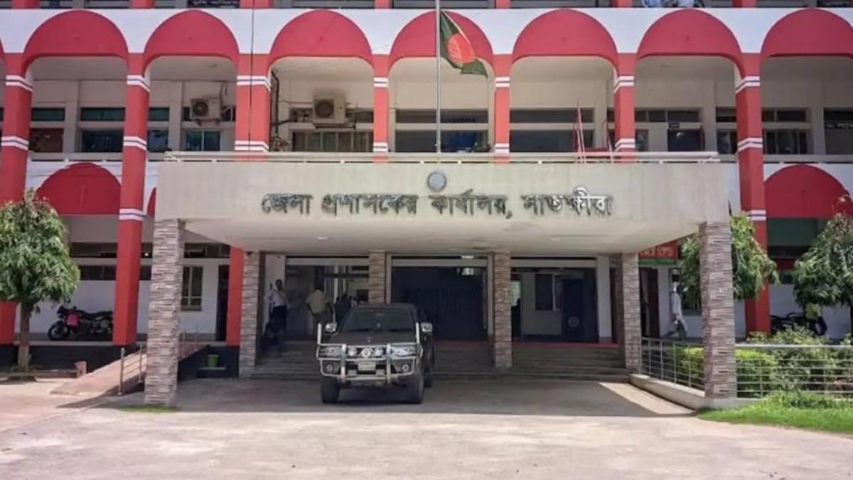 ডিসির সিলযুক্ত ‘ফুয়েল কার্ড’ চালুর সিদ্ধান্ত স্থগিত
