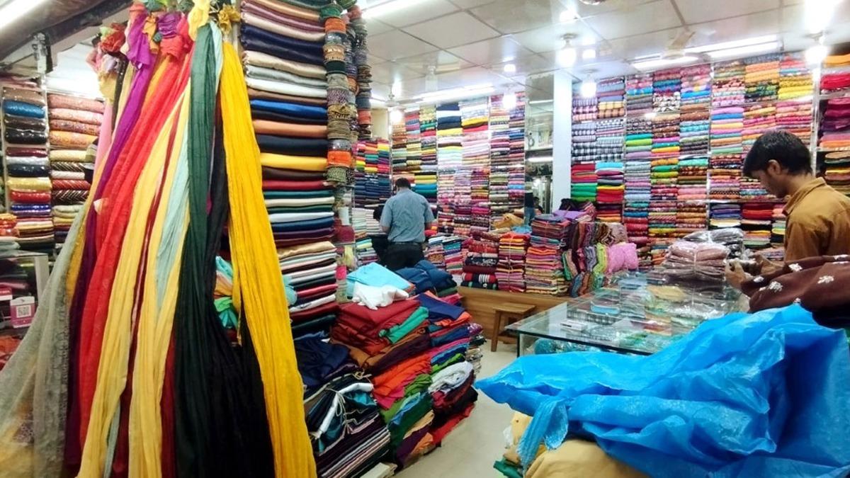 পাঞ্জাবির কাপড় কিনবেন ও বানাবেন যেখানে