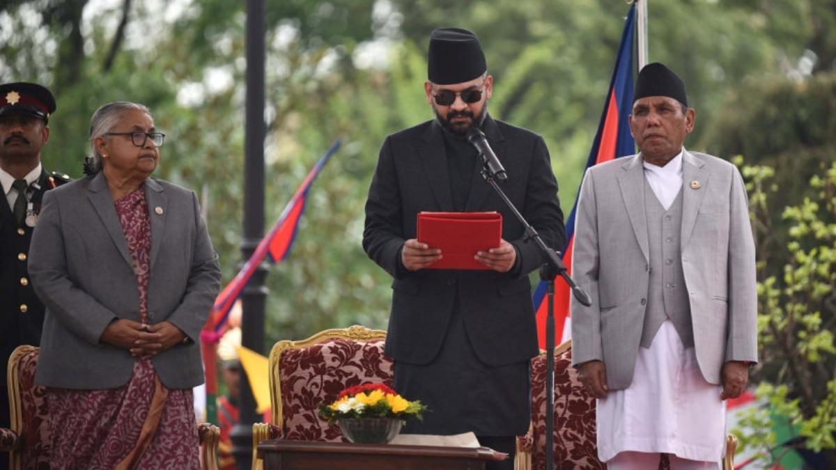 যেসব চ্যালেঞ্জের মুখে নেপালের নতুন প্রধানমন্ত্রী