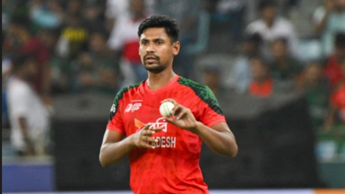 ৩০০০ ডট বলের মাইলফলকে মোস্তাফিজ