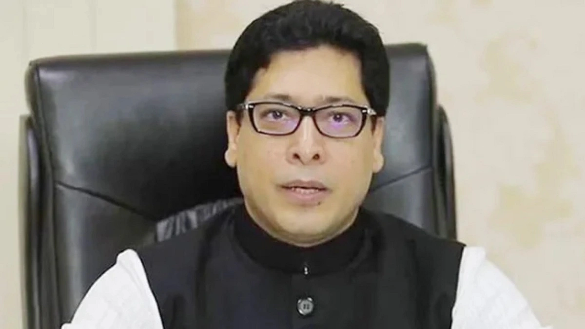সাবেক মন্ত্রী ফরহাদ ও তার স্ত্রীর আয়কর নথি জব্দের আদেশ