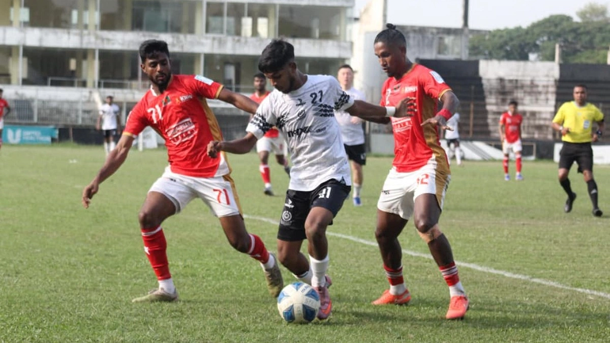 মোহামেডান বাধা উতরে গেল বসুন্ধরা