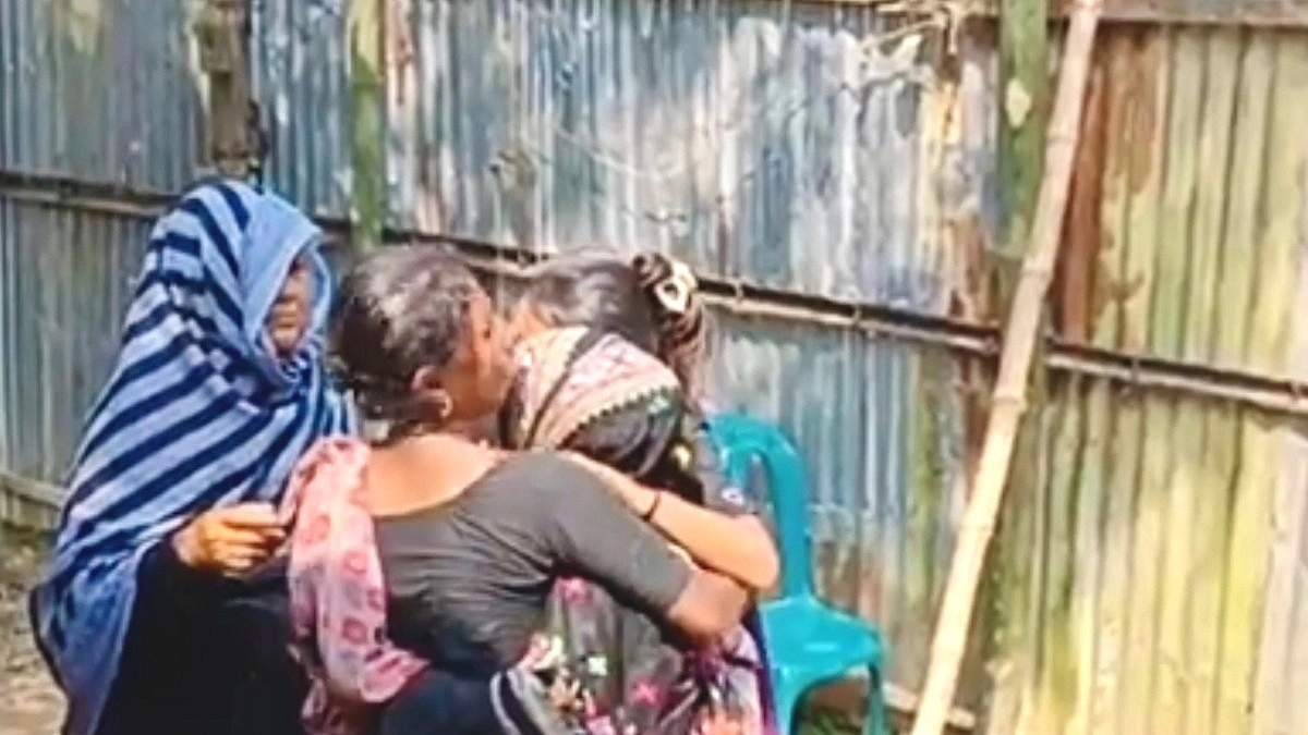 নেশা করতে দেখে ফেলার ঘটনায় নারীকে খুন