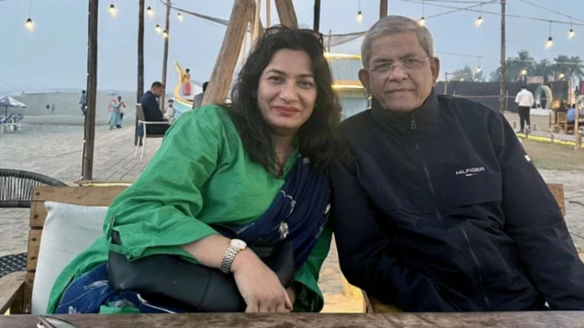 বাবা সম্পর্কে কী বললেন শামারূহ মির্জা