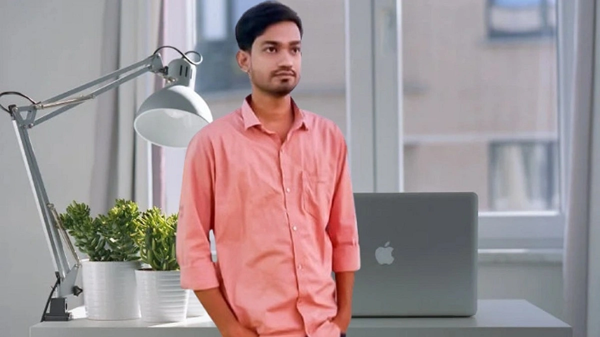 ফেসবুকে ‘দি এন্ড’ লিখে যুবকের বিষপান, অতঃপর ...