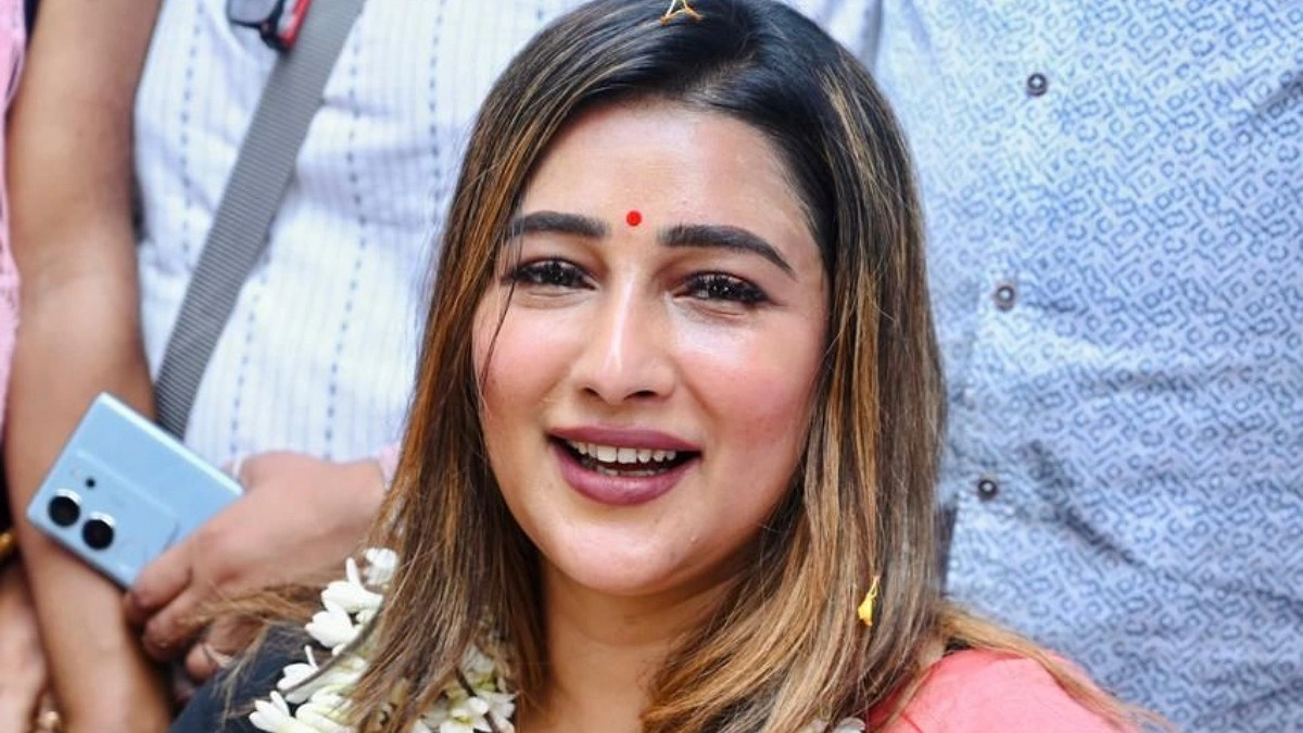 বিজেপির শেকড় উপড়ে ফেলতে চাইছেন সায়ন্তিকা!