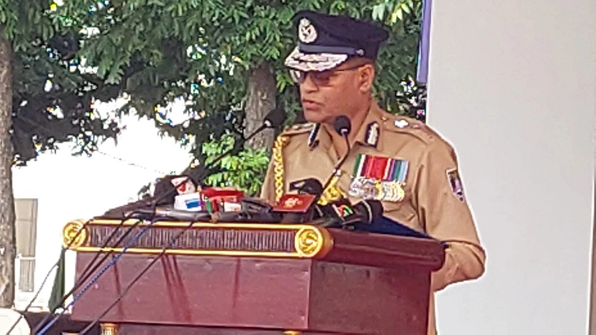 পুলিশের প্রধান দায়িত্ব জনগণের নিরাপত্তা নিশ্চিত করা : আইজিপি