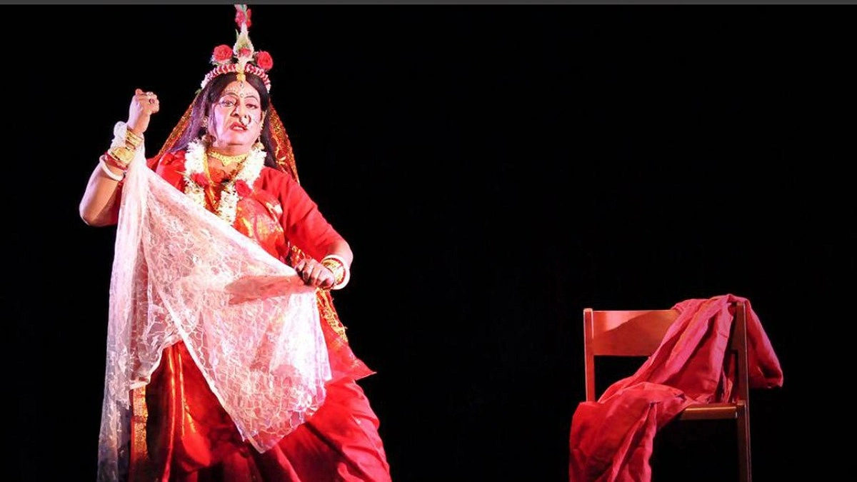 বাংলার শেষ ‘পুরুষ রানি’ চপল ভাদুড়ীর উত্থান-পতনের বিষাদময় উপাখ্যান