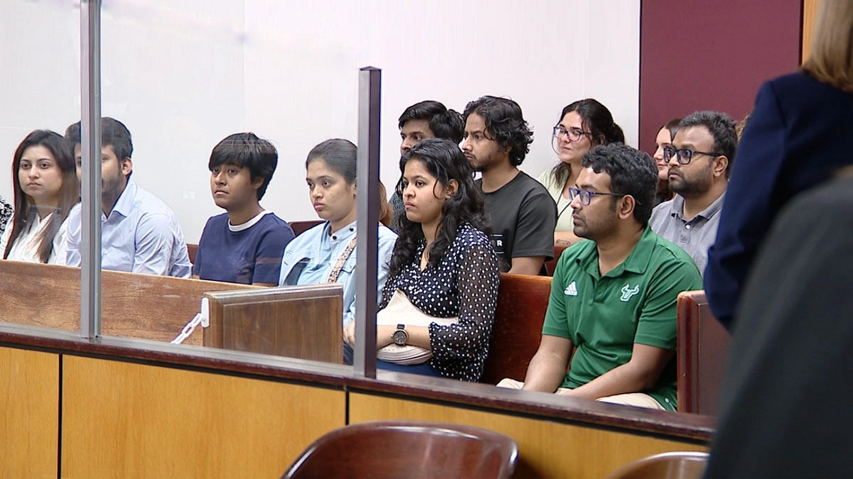 ‘বন্ধুদের সঙ্গে ঠিক কী ঘটেছে আমরা জানতে চাই’